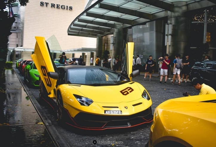 Choáng với dàn siêu xe của hội “con nhà giàu” Malaysia, Singapore