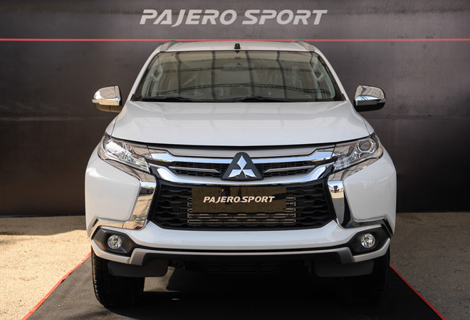 Giá Mitsubishi Pajero Sport giảm 'sốc', rẻ hơn cả Toyota Fortuner