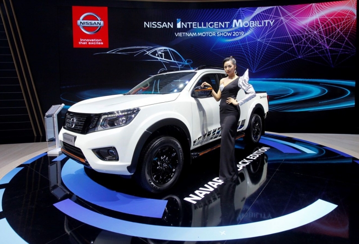 Chi tiết Nissan Navara Black Edition A-IVI 2019 tại Việt Nam