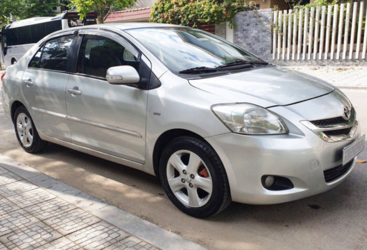 Hàng loạt xe Toyota Vios và Corolla Altis bị triệu hồi tại Việt Nam