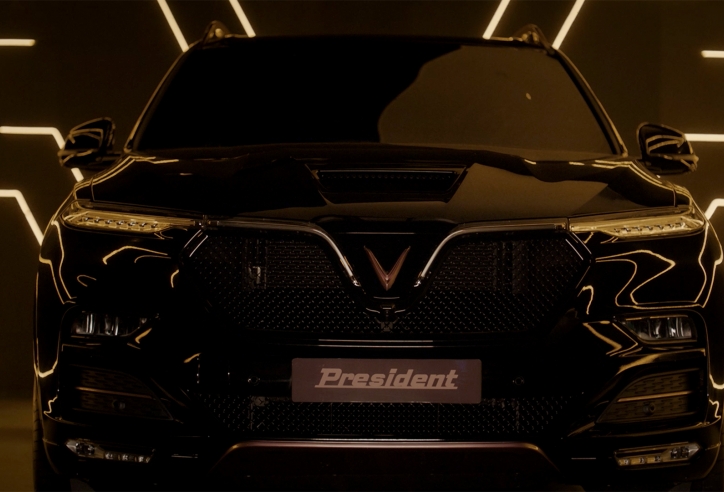 VIDEO: 45 giây toàn cảnh xe VinFast President từ trong ra ngoài