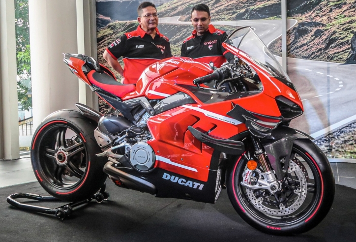 Siêu mô tô mạnh nhất của Ducati ra mắt, giá hơn 5 tỷ đồng