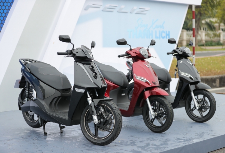 VinFast chính thức mở bán Theon và Feliz: giá ngang ngửa Honda SH