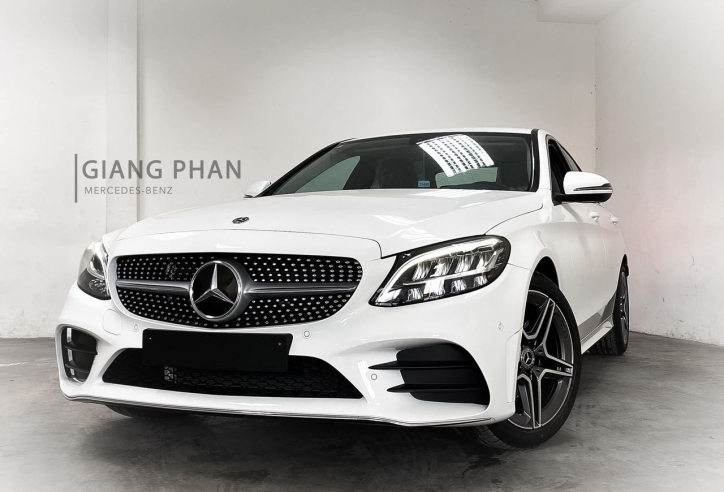 Mercedes-Benz C 180 AMG ra mắt tại Việt Nam, giá 1,499 tỷ đồng