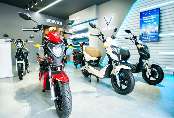 VinFast đồng loạt khai trương 64 showroom xe máy điện trên toàn quốc