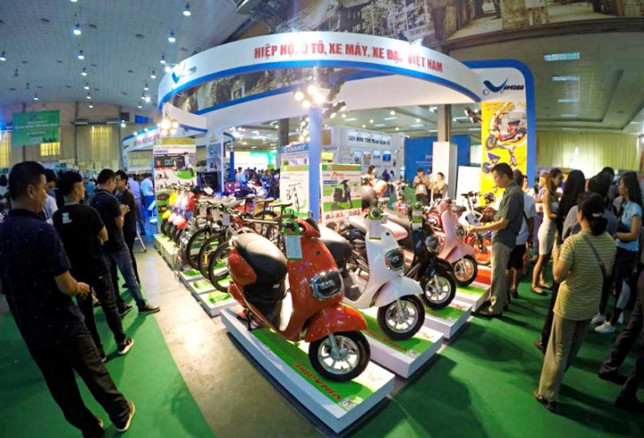 Sôi động khai mạc triển lãm quốc tế xe hai bánh Việt Nam