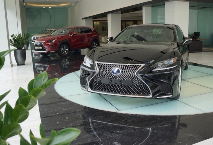 Gần tết, bảng giá xe Lexus tăng giá hàng trăm triệu đồng
