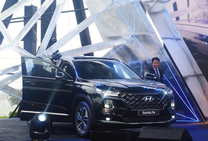 Hyundai Santa Fe 2019 chốt giá từ 995 triệu đến 1,245 tỉ đồng