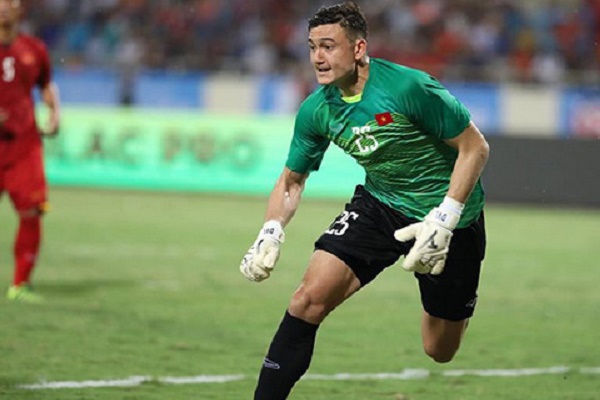 Văn Lâm lọt top 5 thủ môn đáng xem ở Asian Cup 2019
