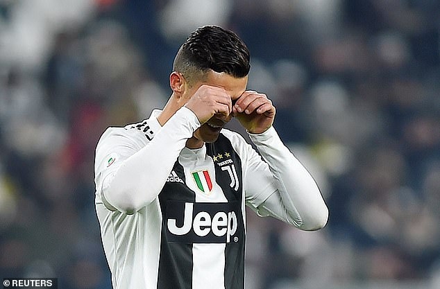Ronaldo vô duyên, Juventus chiến thắng 3 sao