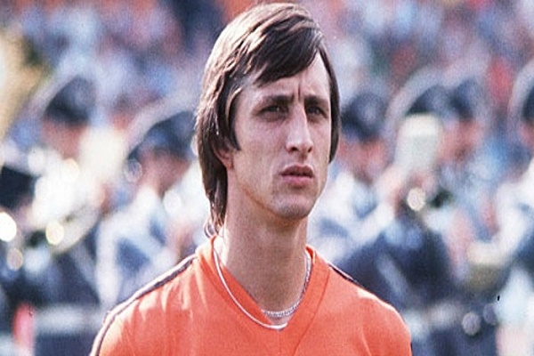 VIDEO: Johan Cruyff - Theo chân huyền thoại (Phần 1) 