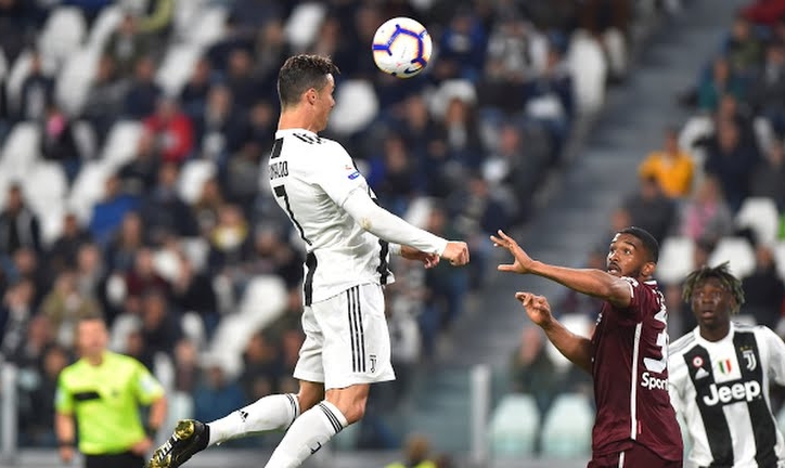 Kết quả bóng đá hôm nay (4/5): Ronaldo cứu Juve thoát thua