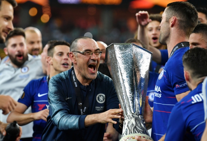 HLV Sarri: 'Tôi xứng đáng ở lại Chelsea với chức vô địch này'