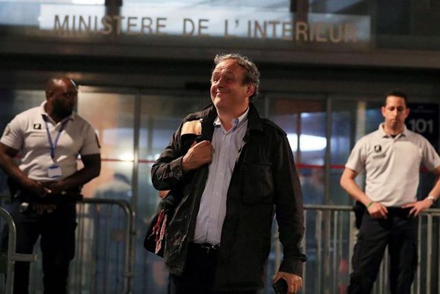Nóng: Cựu chủ tịch UEFA, Michel Platini được thả tự do