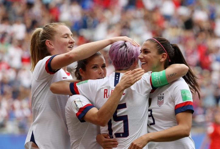 2 bàn 11m nhẹ nhàng, Mỹ tiến thẳng tứ kết World Cup 2019