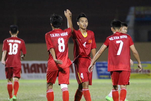 U19 Việt Nam đánh bại U19 HAGL trong trận cầu có 2 thẻ đỏ