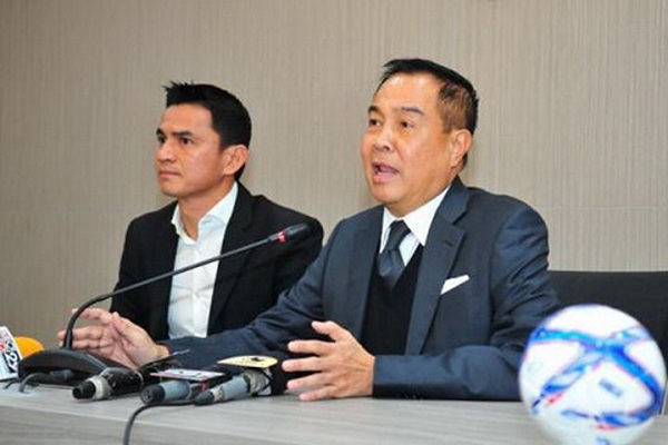 Chính thức: ĐT Thái Lan tìm được người thay Kiatisak