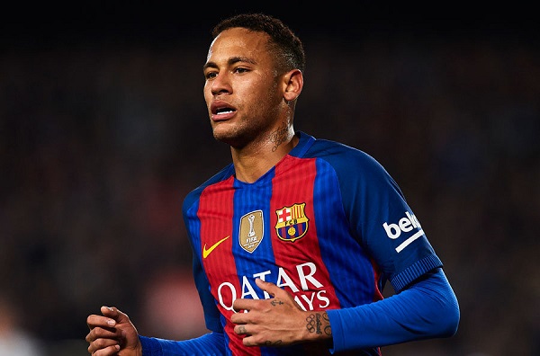 Chuyển nhượng tối 1/8: Neymar đã đặt chân đến Dubai