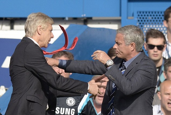 HLV Jose Mourinho hớt tay trên mục tiêu của Arsenal