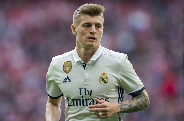 Tin HOT trưa 28/11: Sốc với kế hoạch bán Kroos của Real