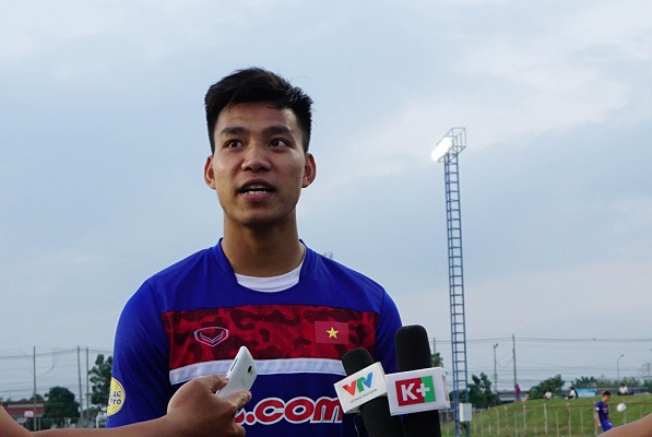 Văn Thanh lên tiếng về việc sang Thai League thi đấu