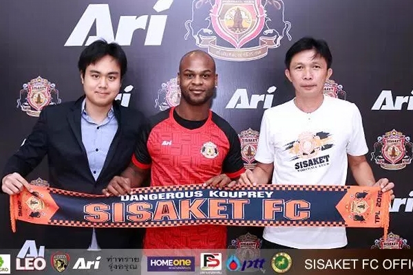Cựu tiền đạo Premier League gia nhập CLB Thái Lan