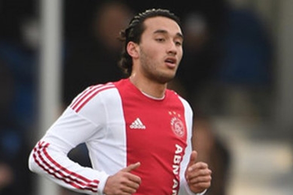 ĐT Indonesia chính thức ra mắt sao trẻ Ajax