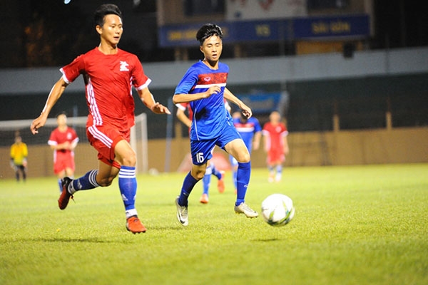 Trận đầu đấu tập, U20 Việt Nam thoát thua trước Bình Định