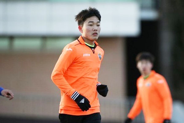 ‘Sẽ có nhiều cầu thủ theo chân Xuân Trường sang Hàn Quốc’