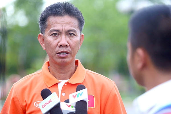 HLV Hoàng Anh Tuấn chưa định hình được bộ khung cho U20 VN