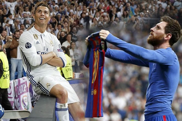 CR7 lập hat-trick, Messi bị ‘đá đểu’ vụ nâng áo