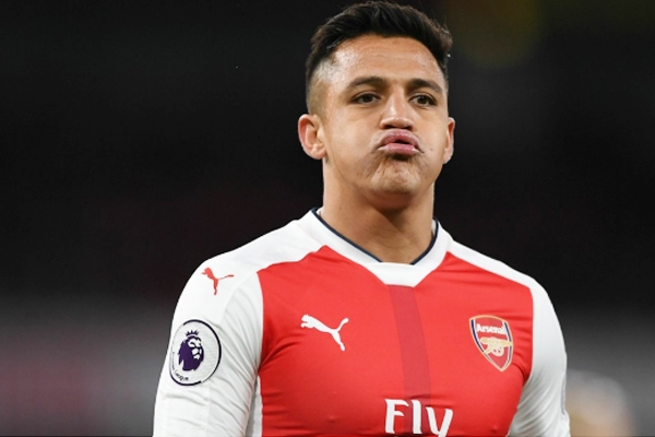 SỐC: Xác nhận Arsenal mất trắng Sanchez