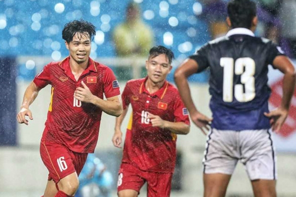 BXH FIFA tháng 10/2017: ĐT Việt Nam bứt phá, bỏ xa Thái Lan