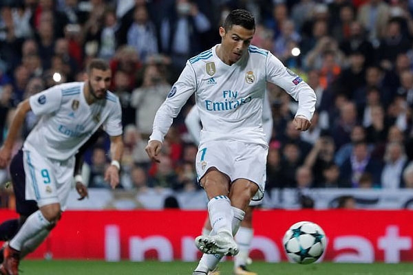 Ronaldo im tiếng, Real Madrid vẫn thắng cách biệt Eibar
