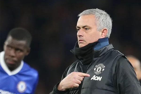 Tin tức MU: Mourinho được bày cách hạ Chelsea thật dễ dàng
