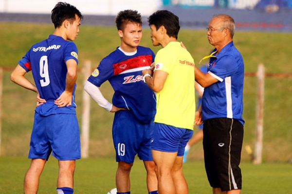 Thầy Park gọi lại ‘bệnh binh’, 4 tuyển thủ U23 Việt Nam tập riêng