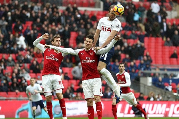 Thi đấu bạc nhược, Arsenal thất bại trước Tottenham