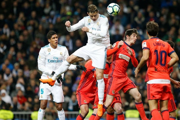 Ronaldo lập hattrick, Real thắng đậm Sociedad