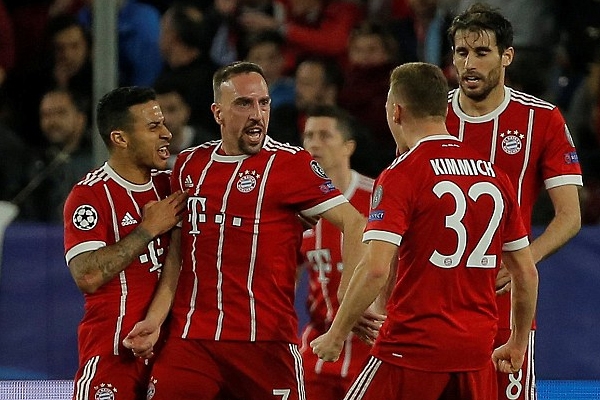 Bayern Munich ngược dòng ngoạn mục trước Sevilla