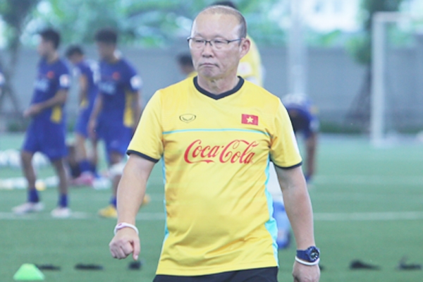 Báo châu Á khen ngợi U23 Việt Nam, HLV Park Hang Seo nói gì?