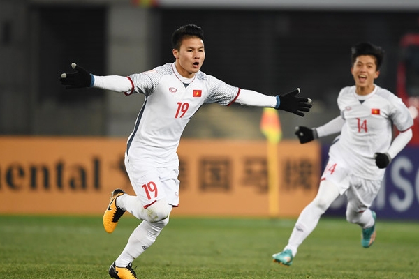Chính thức: CLB Nhật Bản mời Quang Hải sang J-League