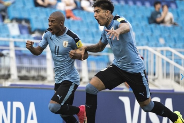 Uruguay gọi sao Italia và Tây Ban Nha đấu U19 Việt Nam
