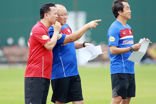 VFF đính chính số lượng tuyển thủ Việt Nam chuẩn bị cho AFF Cup