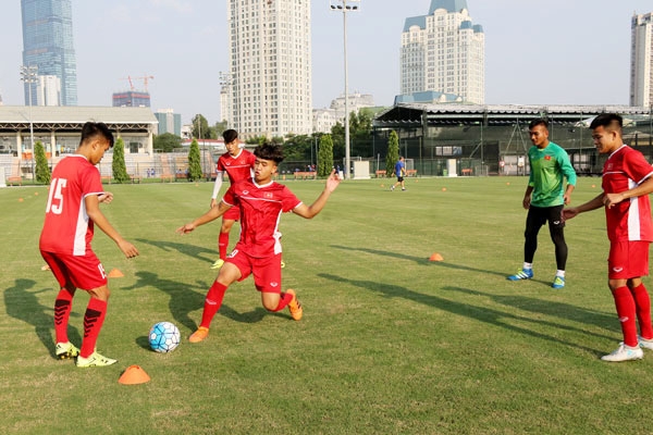 HLV Hoàng Anh Tuấn: “U19 Việt Nam vắng 1 số cầu thủ cũng tốt”