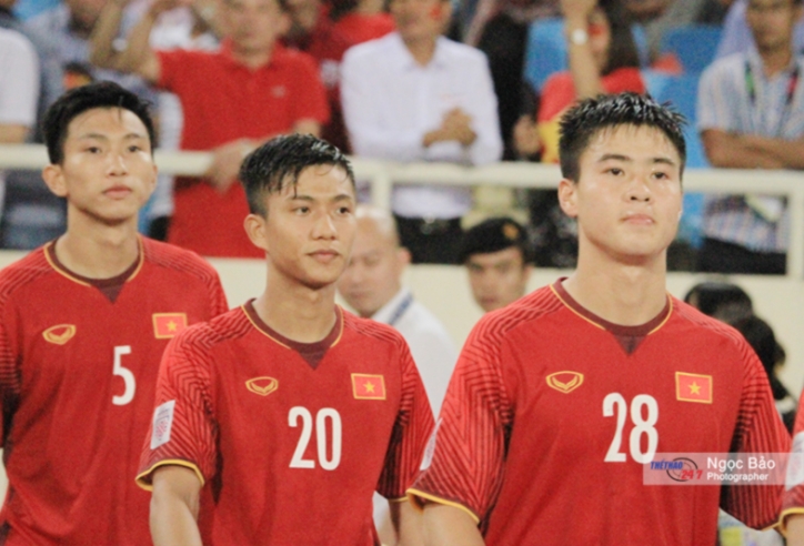 Đội hình chính thức Việt Nam đấu Myanmar: Văn Quyết trở lại