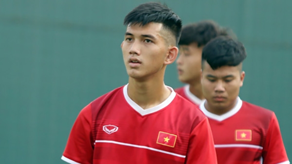 Sao trẻ HAGL chia tay U22 Việt Nam vì chấn thương nặng