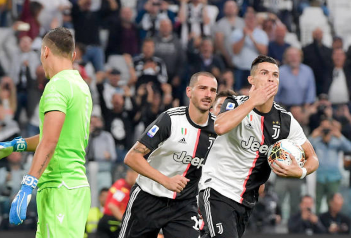 Juventus vs SPAL: Tiếp tục cuộc đua