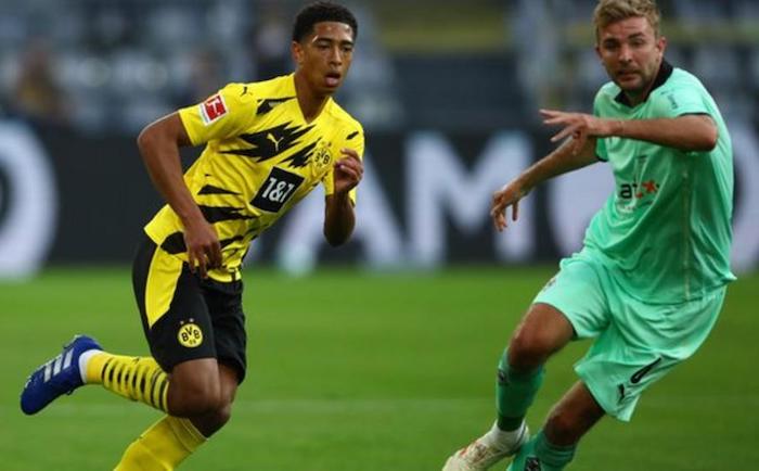 Video highlights: Dortmund 3-0 Borussia M'gladbach