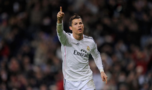 Thêm một kỷ lục vĩ đại bị Ronaldo chinh phục