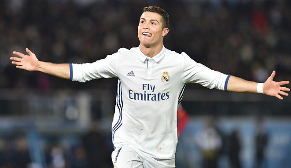 Tin bóng đá HOT tối 3/7: Ronaldo lại ra điều kiện với Real